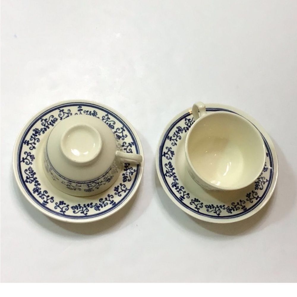 Blue Floral Patterned Tea Set - Picture 3 of 3